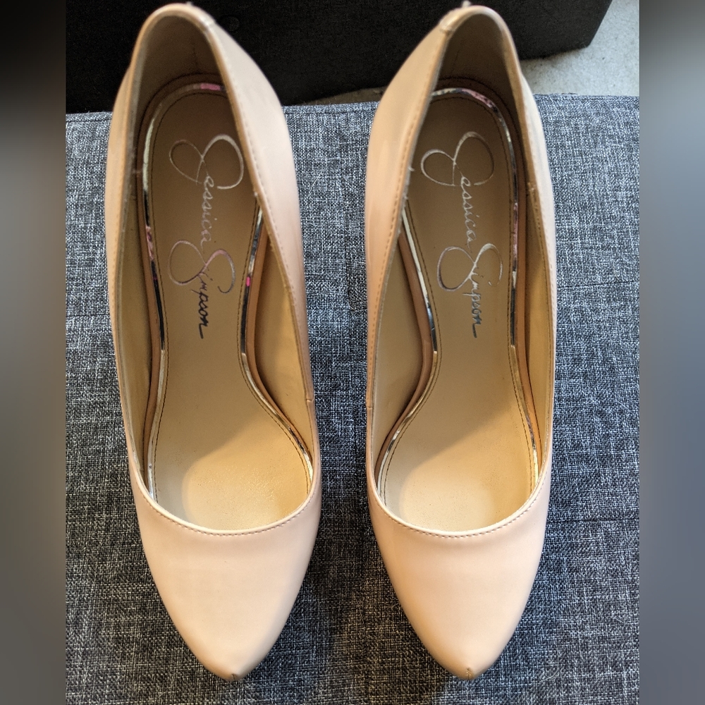 Jessica Simpson Nude Heels